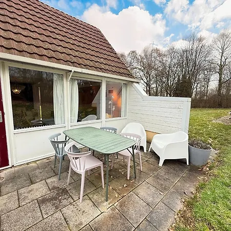 Vakantiehuis Bungalowpark - Alpha 74