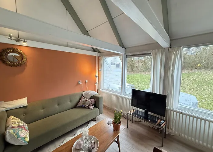 Bungalowpark - Alpha 74 *